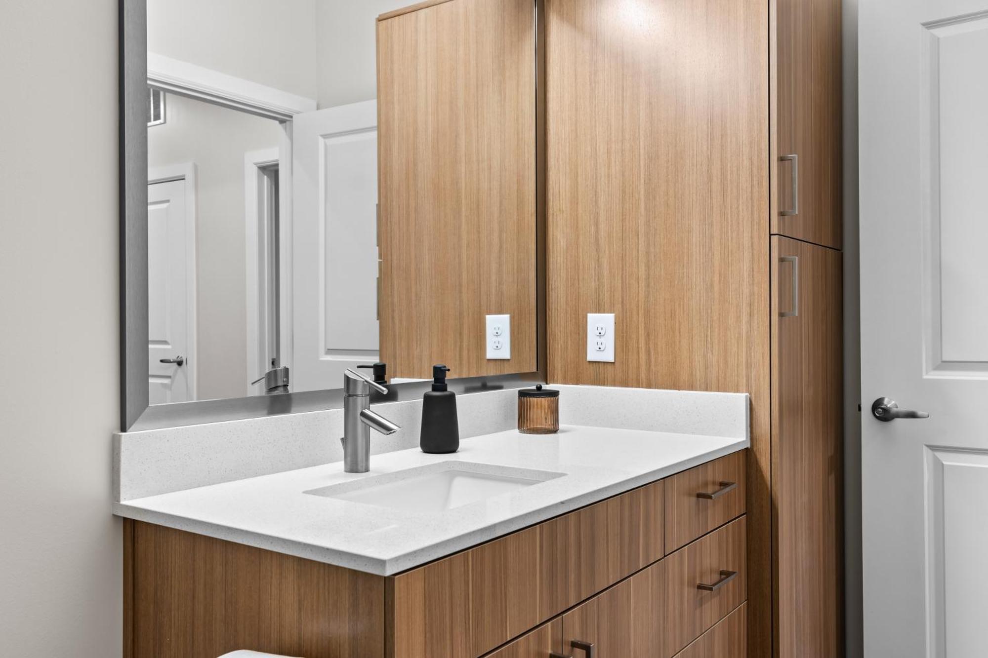 Midnight Manor Penthouse Suite The Gulch Nashville Extérieur photo